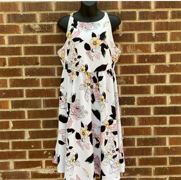 Torrid White Floral Textured Knit Bare Shoulders High Neck Skater Dress - Picture 8 of 11